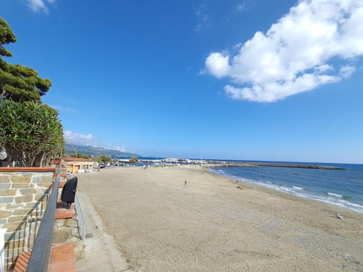 Villa Martina Mare Casal Velino Exteriér fotografie